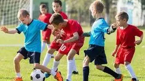 扬科维奇强调：国足将总结失利经验，韦世豪遭遇肩伤困扰